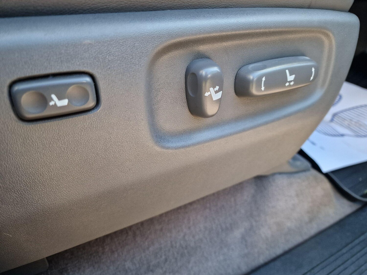 Used Toyota Land Cruiser 2011 for sale - 77671384: Photo 55