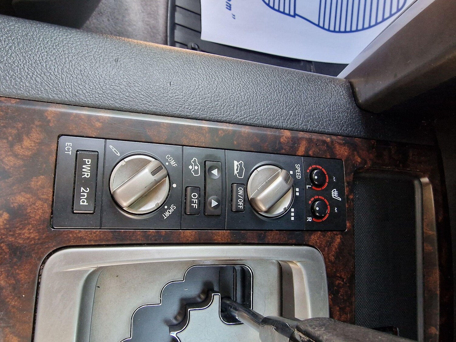 Used Toyota Land Cruiser 2011 for sale - 77671384: Photo 65