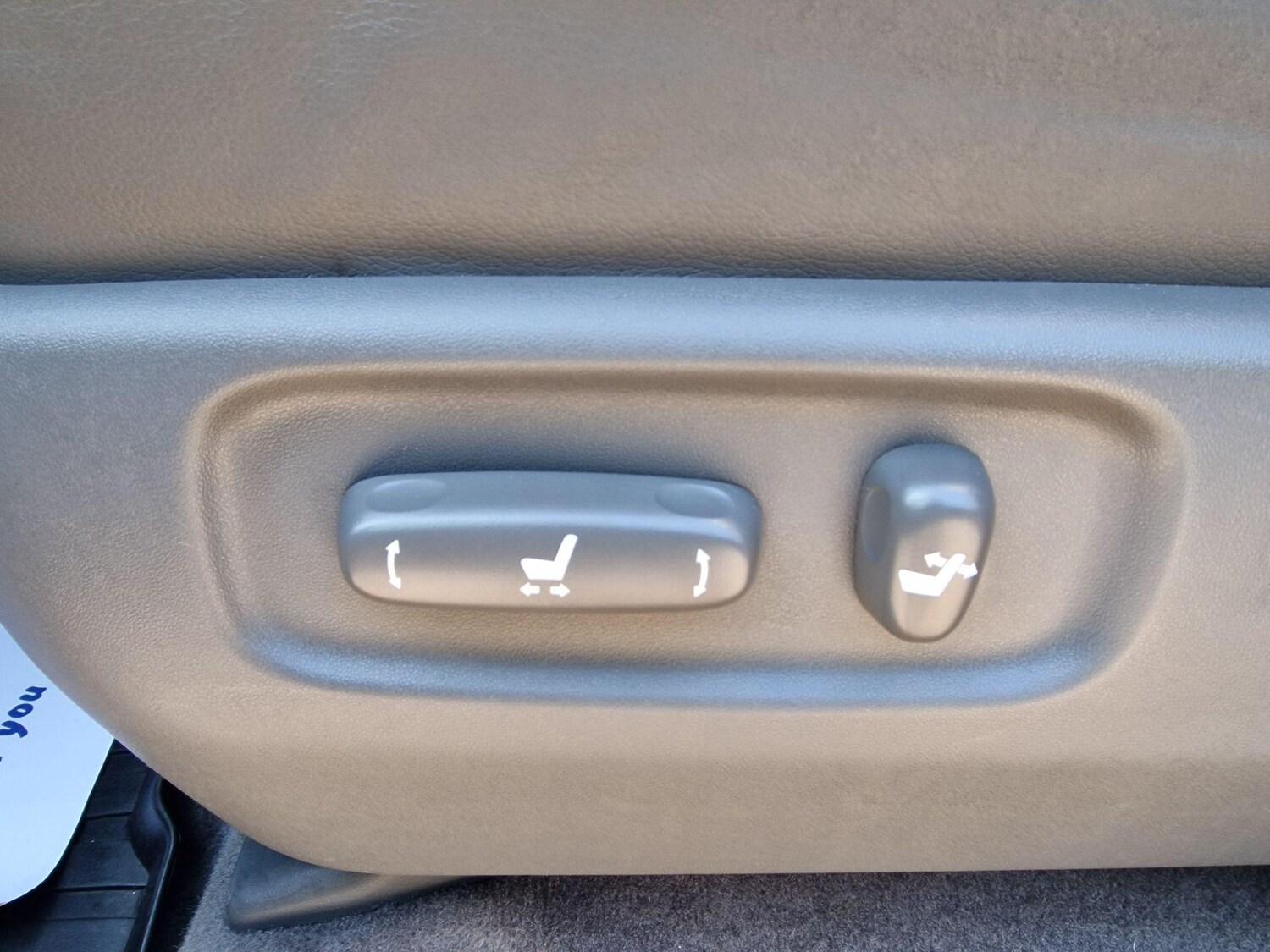 Used Toyota Land Cruiser 2011 for sale - 77671384: Photo 87