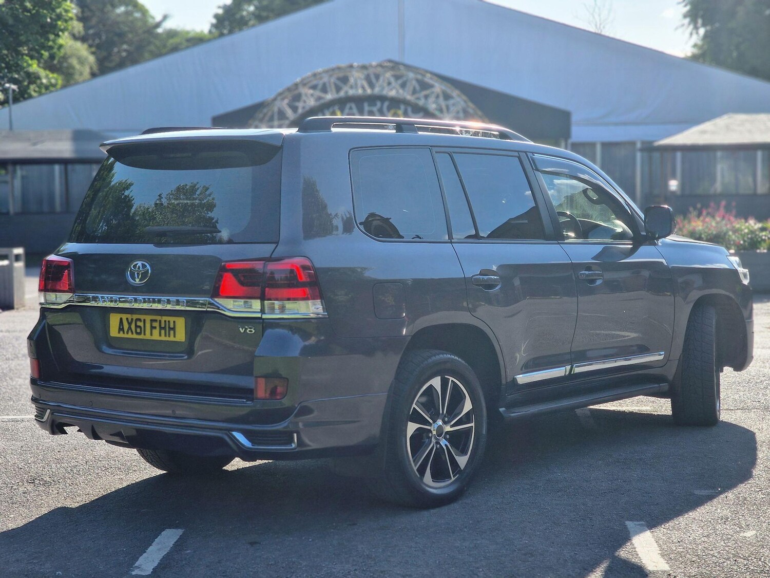 Used Toyota Land Cruiser 2011 for sale - 77671384: Photo 9