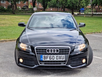 Used Audi A4 2010 for sale - 79076138: Photo