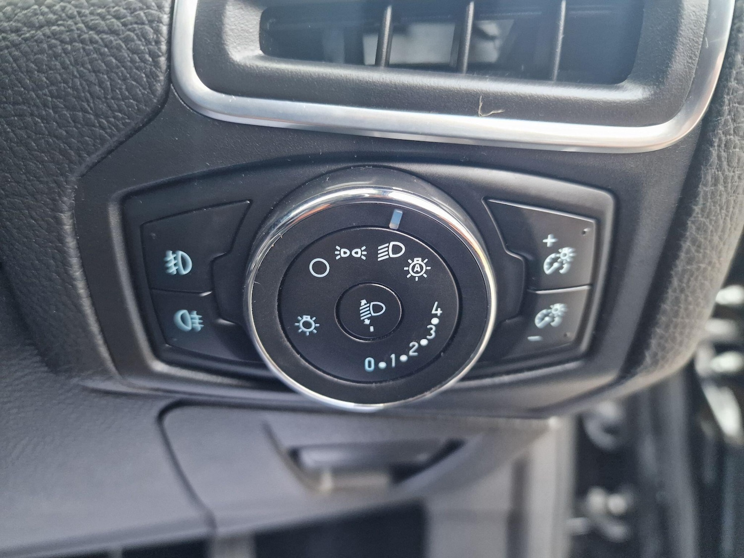 Used Ford Focus for sale - 77671352: Photo 34