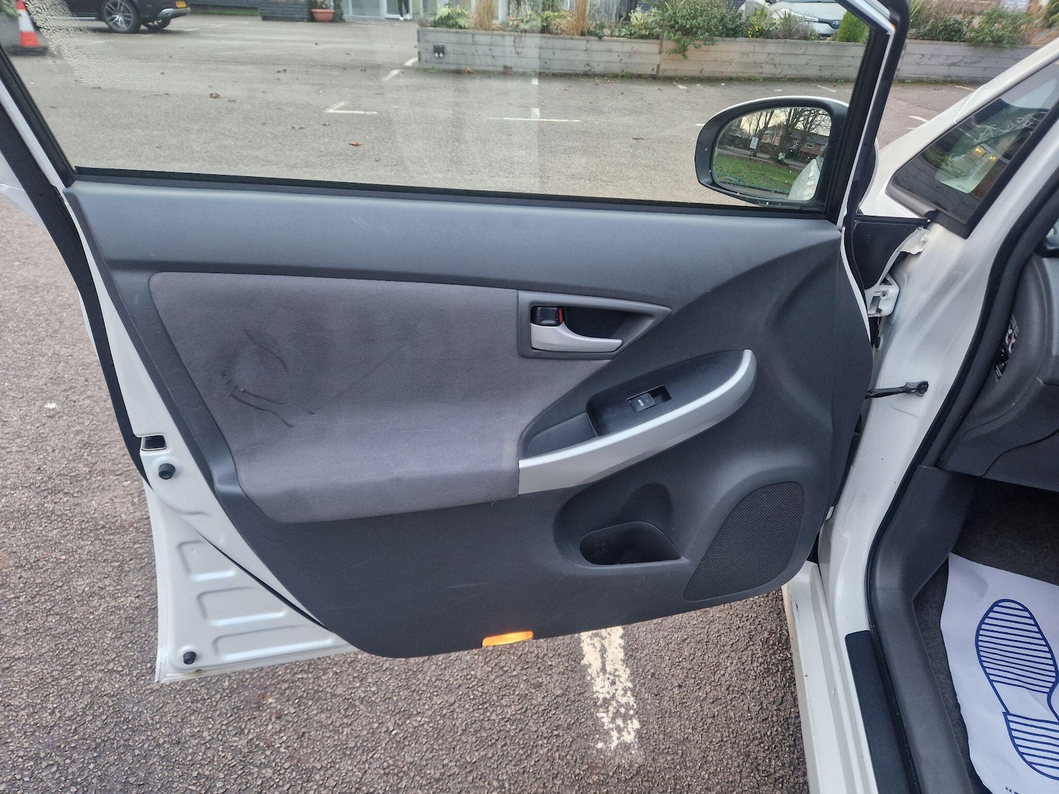 Used Toyota Prius for sale - 77671372: Photo 16