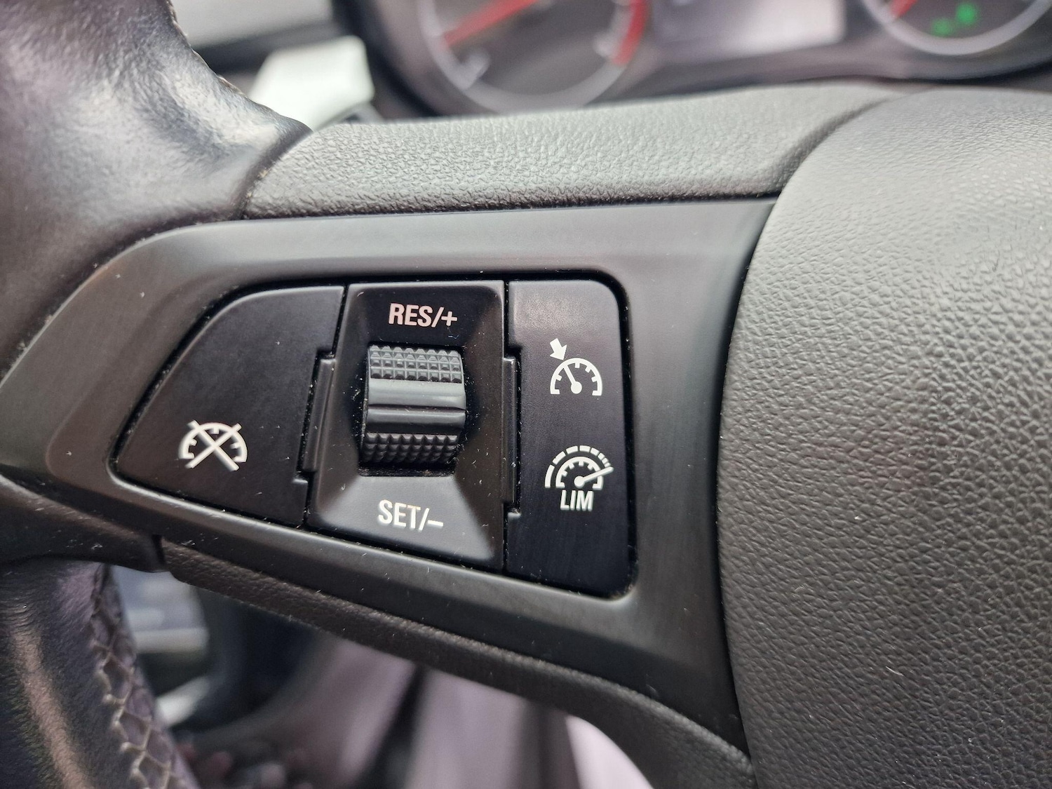 Used Vauxhall Corsa for sale - 77671600: Photo 27