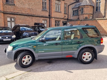 Used Ford Maverick 2003 for sale - 79039348: Photo
