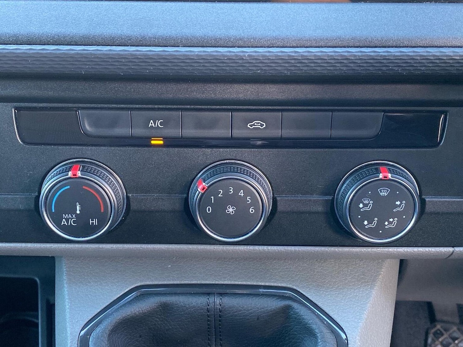 Used Volkswagen Transporter 2022 for sale - 77998739: Photo 12