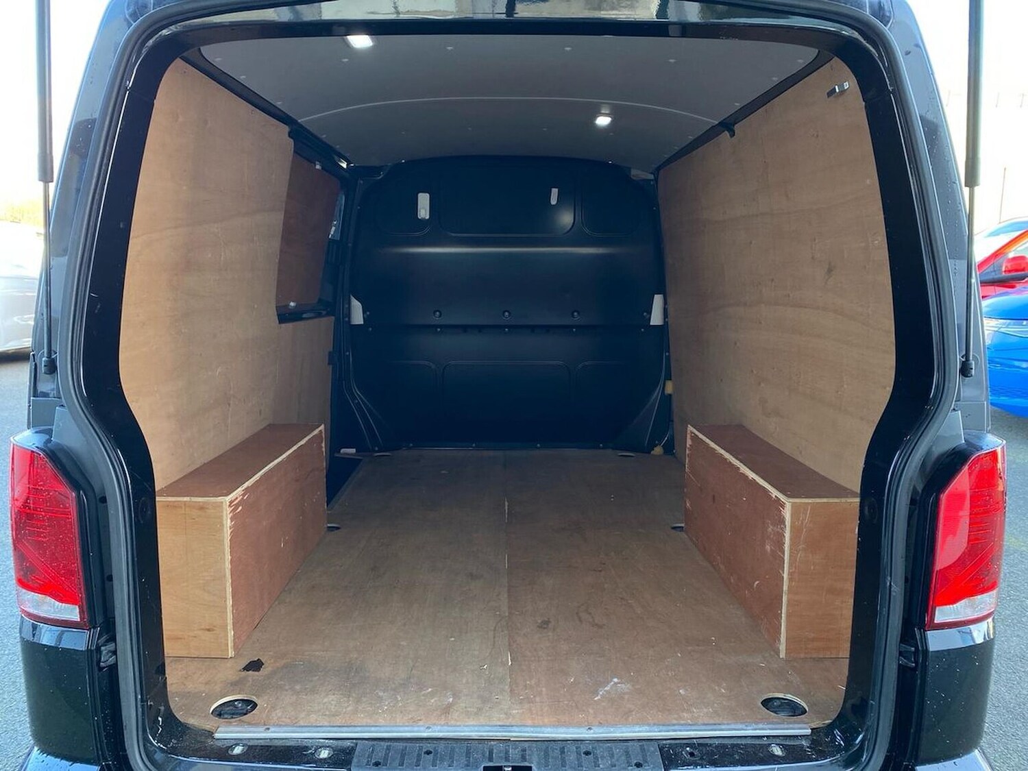 Used Volkswagen Transporter 2022 for sale - 77998739: Photo 17