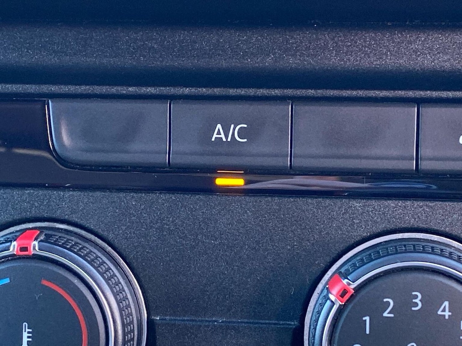 Used Volkswagen Transporter 2022 for sale - 77998739: Photo 35