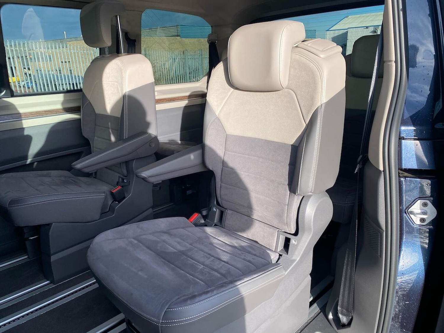 Used Volkswagen Multivan 2025 for sale - 76655920: Photo 19