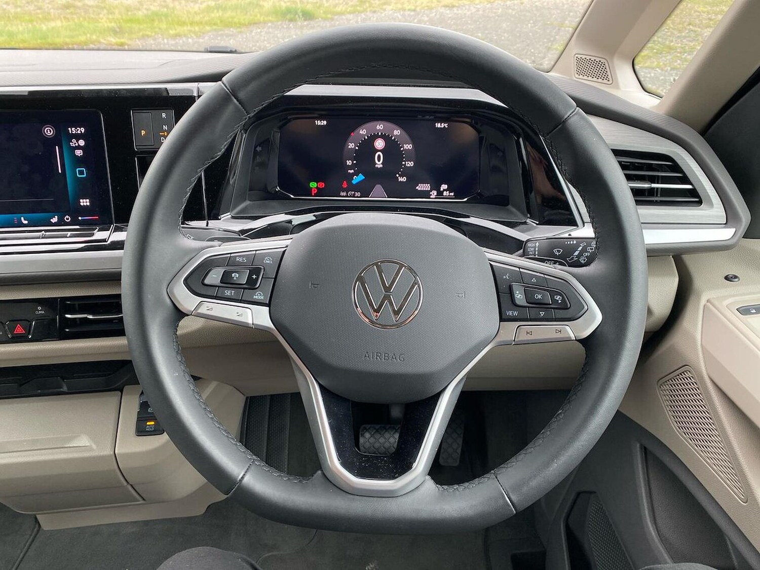 Used Volkswagen Multivan 2025 for sale - 77487963: Photo 9