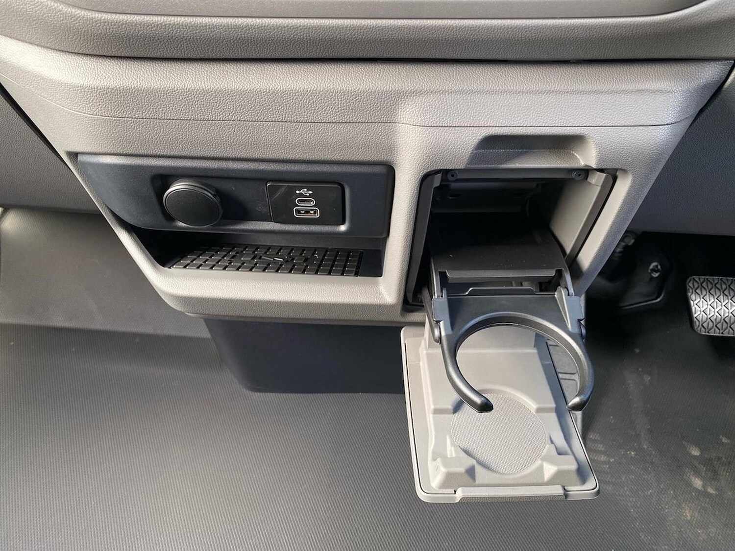 Used Volkswagen Transporter 2026 for sale - 78194992: Photo 38