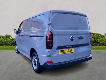 Used Volkswagen Transporter 2025 for sale - 77023460: Photo