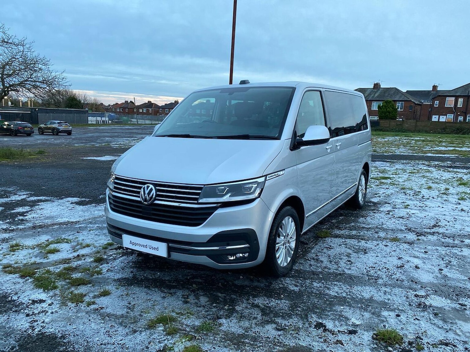 Used Volkswagen Caravelle 2020 for sale - 76713193: Photo 1