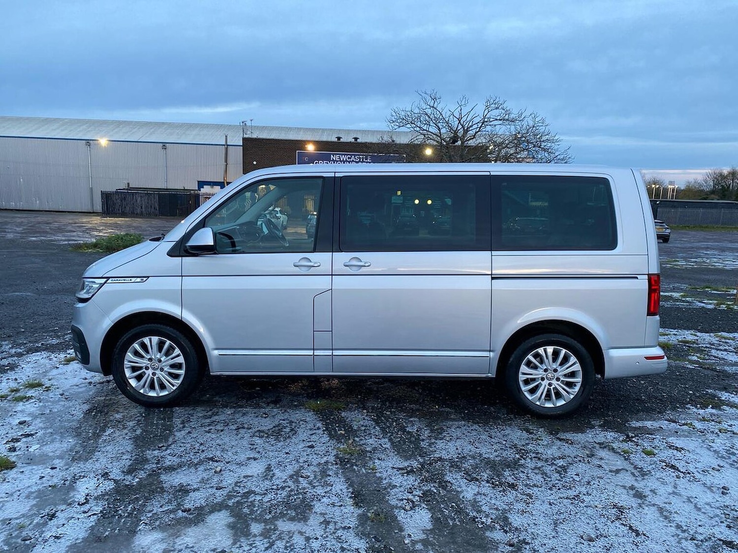 Used Volkswagen Caravelle 2020 for sale - 76713193: Photo 20