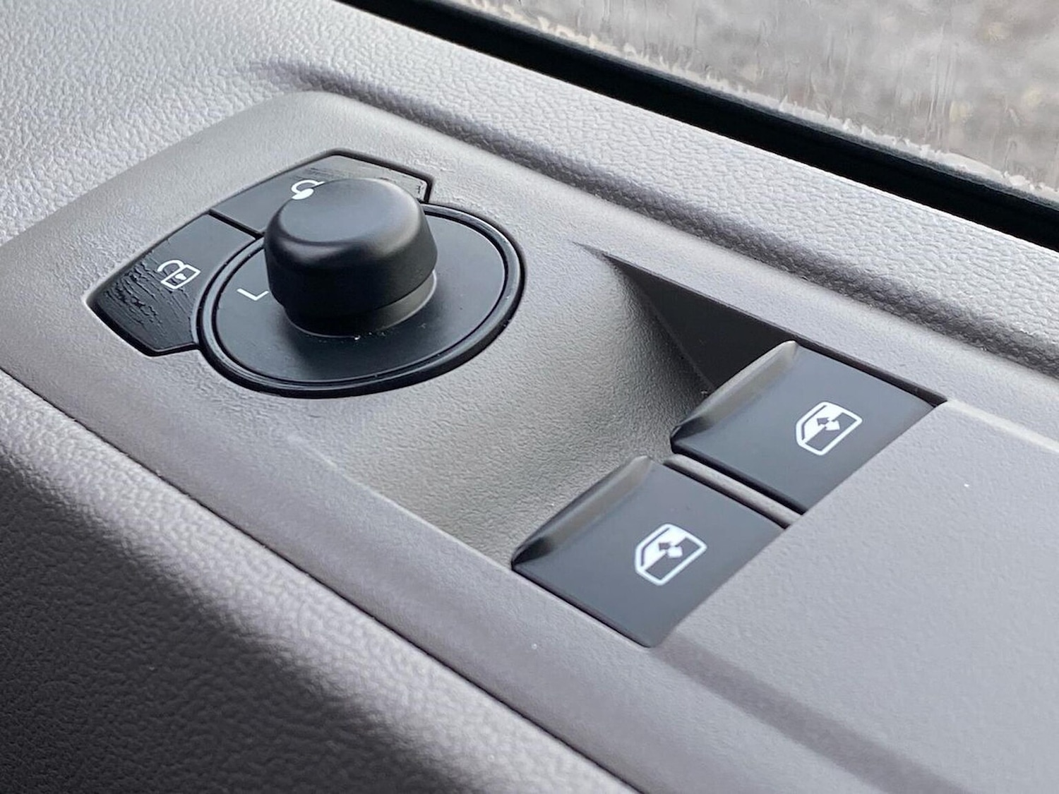 Used Volkswagen Transporter 2025 for sale - 77946110: Photo 33