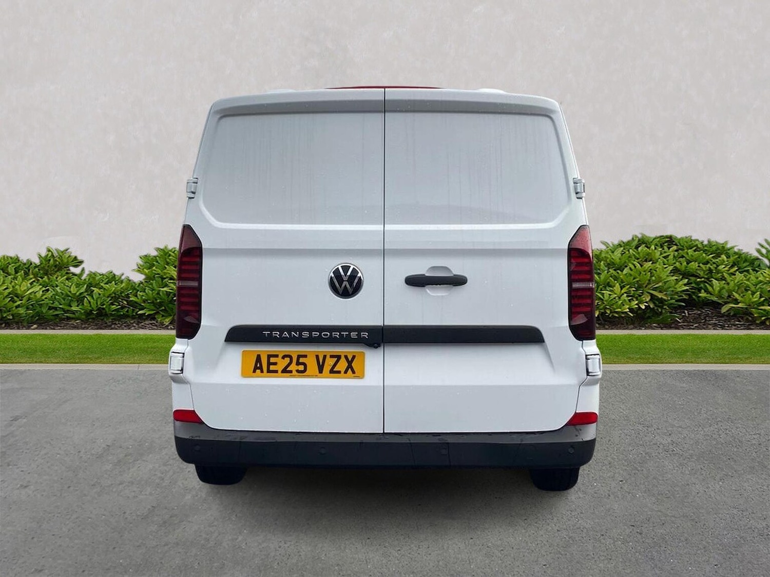 Used Volkswagen Transporter 2025 for sale - 77946110: Photo 4