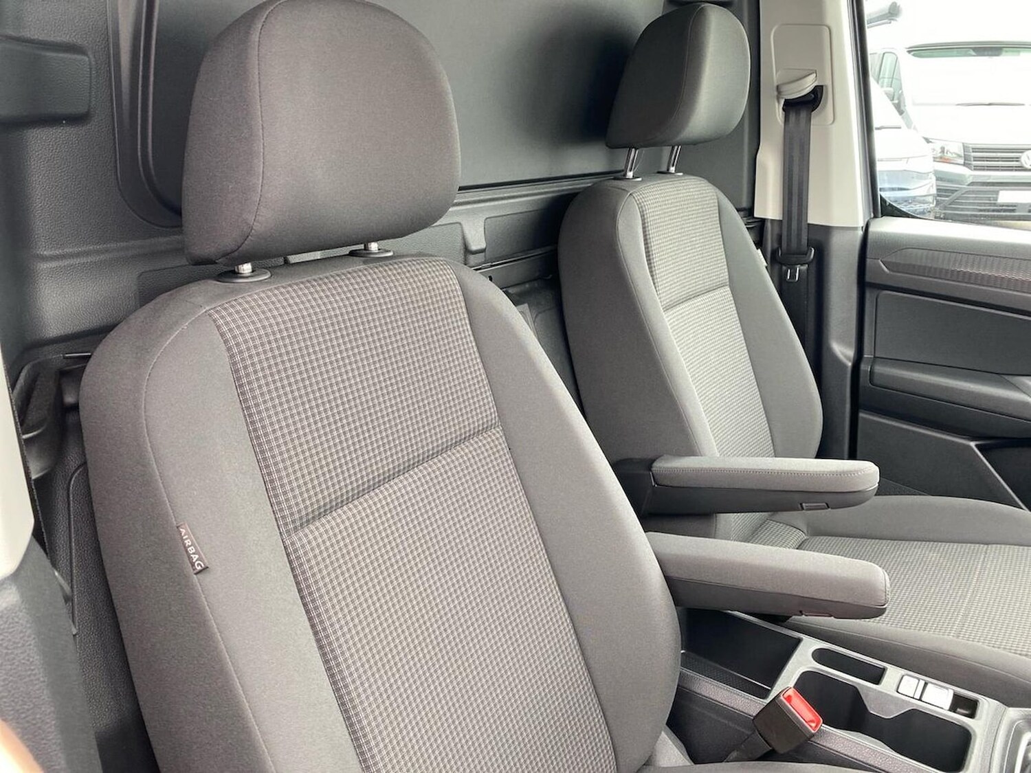 Used Volkswagen Caddy Maxi 2025 for sale - 78195184: Photo 18