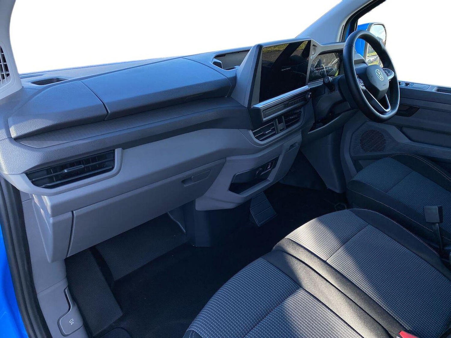 Used Volkswagen Transporter 2025 for sale - 76532487: Photo 11