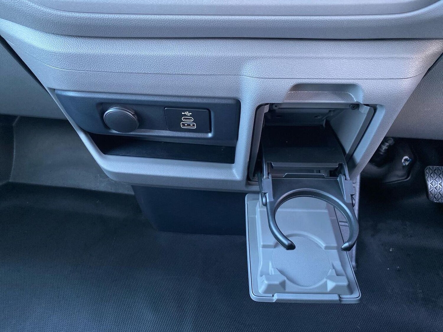 Used Volkswagen Transporter 2025 for sale - 76532487: Photo 28