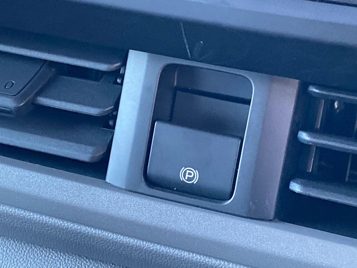 Used Volkswagen Transporter 2025 for sale - 76532487: Photo 29