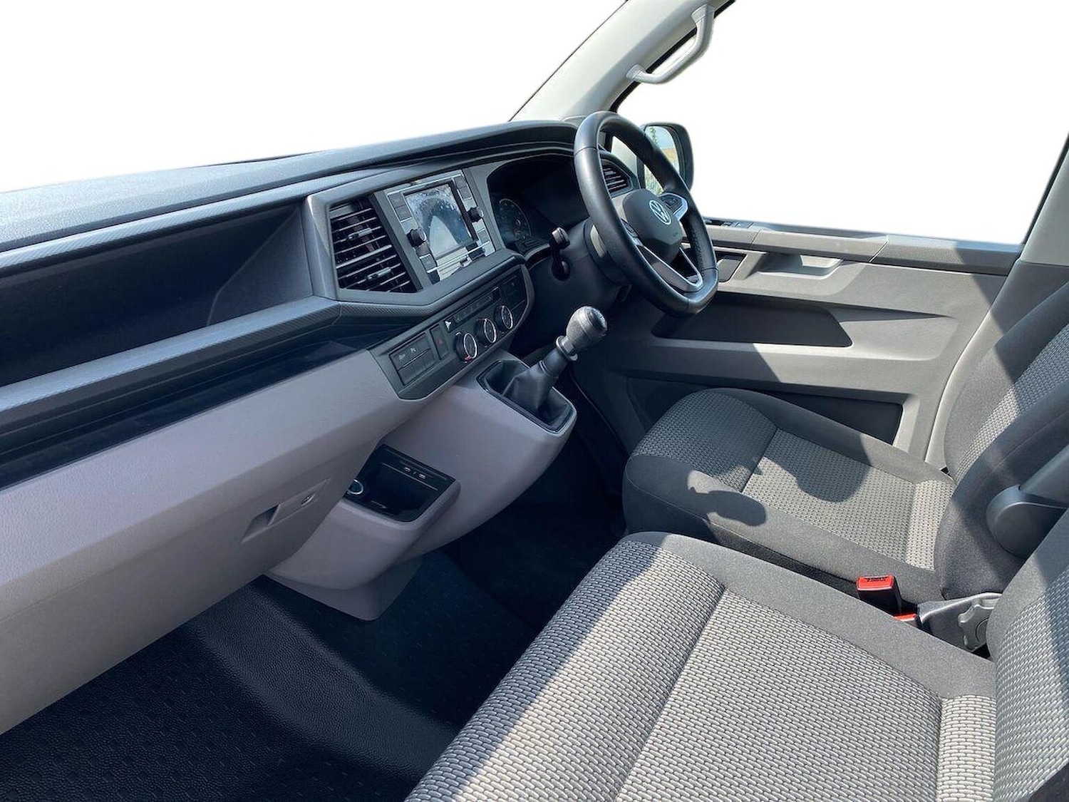 Used Volkswagen Transporter 2024 for sale - 76231770: Photo 7