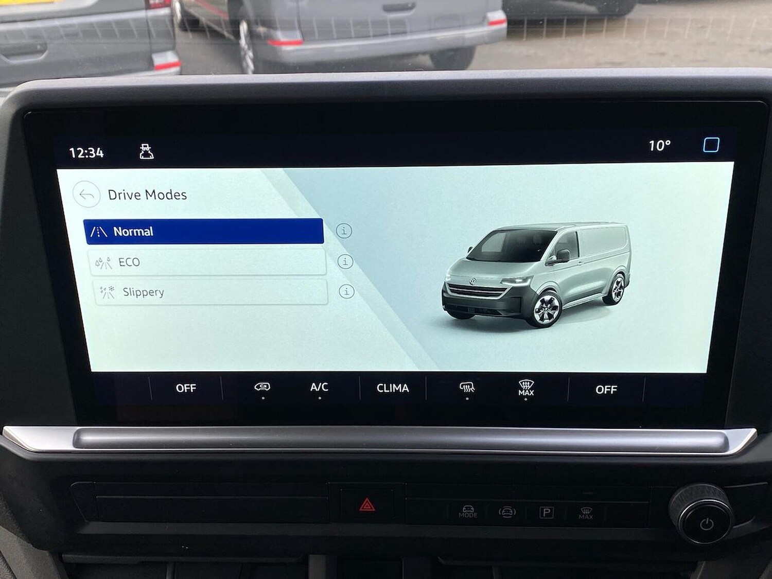 Used Volkswagen Transporter 2025 for sale - 77487789: Photo 35