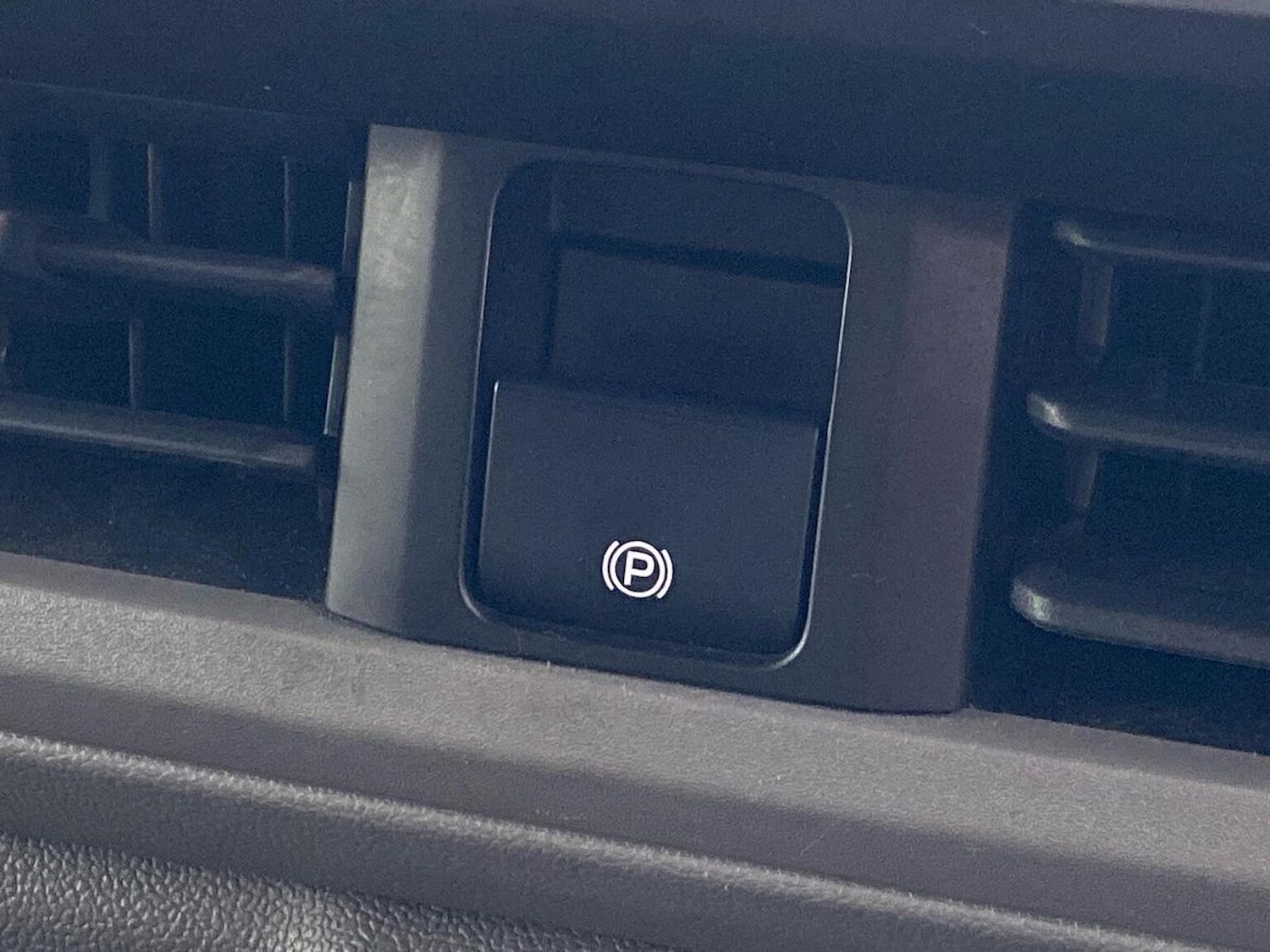 Used Volkswagen Transporter 2025 for sale - 77487945: Photo 28