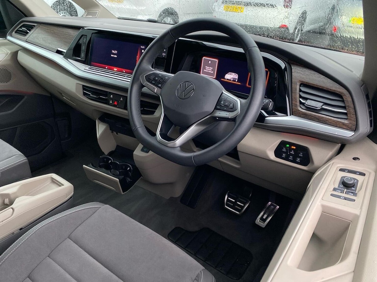 Used Volkswagen Multivan 2025 for sale - 77896302: Photo 19