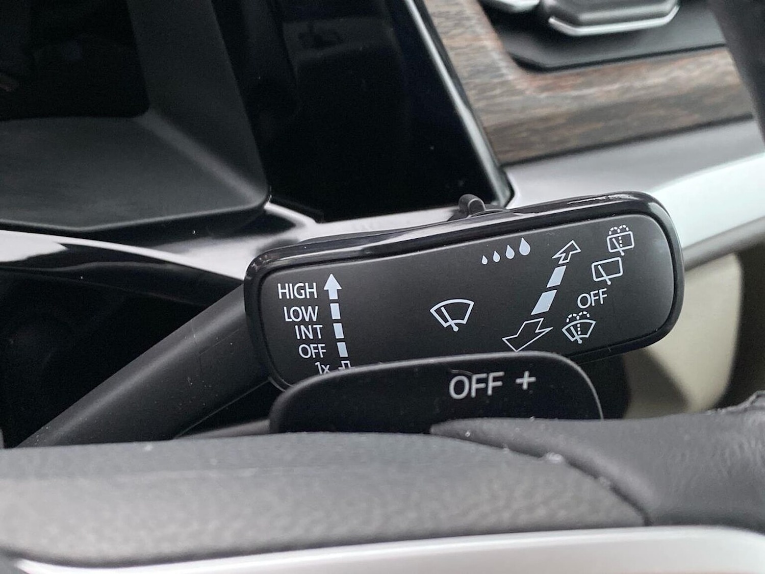 Used Volkswagen Multivan 2025 for sale - 77896302: Photo 40