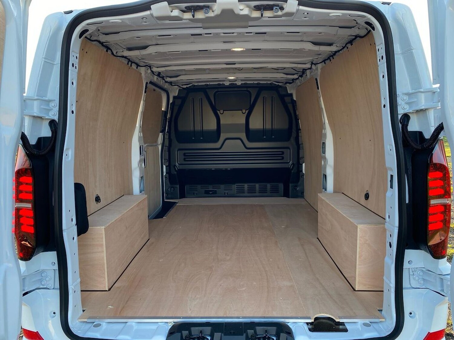 Used Volkswagen Transporter 2025 for sale - 76741218: Photo 17