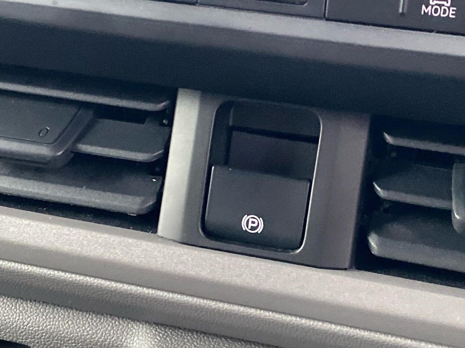 Used Volkswagen Transporter 2025 for sale - 77487940: Photo 28