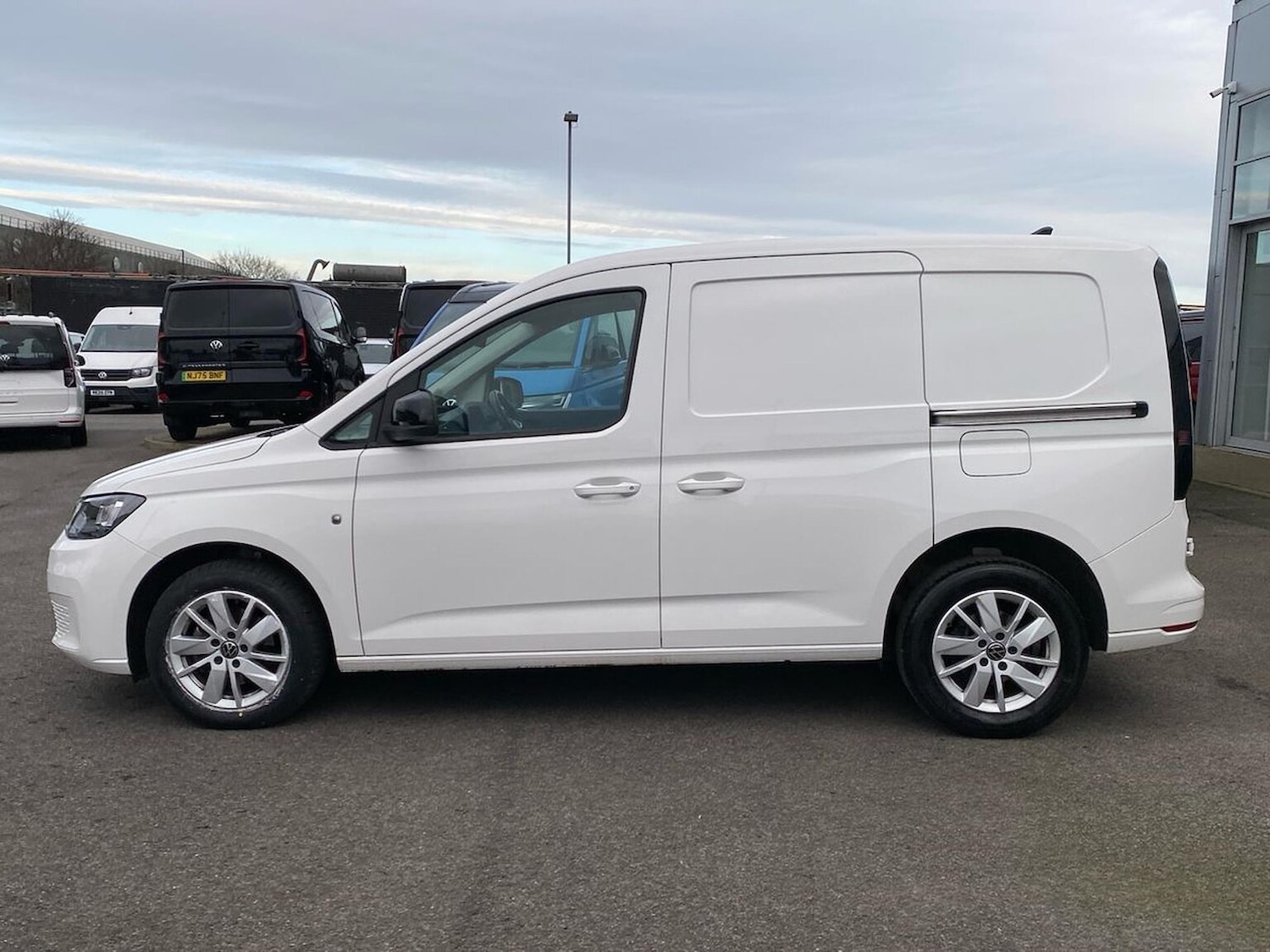 Used Volkswagen Caddy 2025 for sale - 78060598: Photo 6