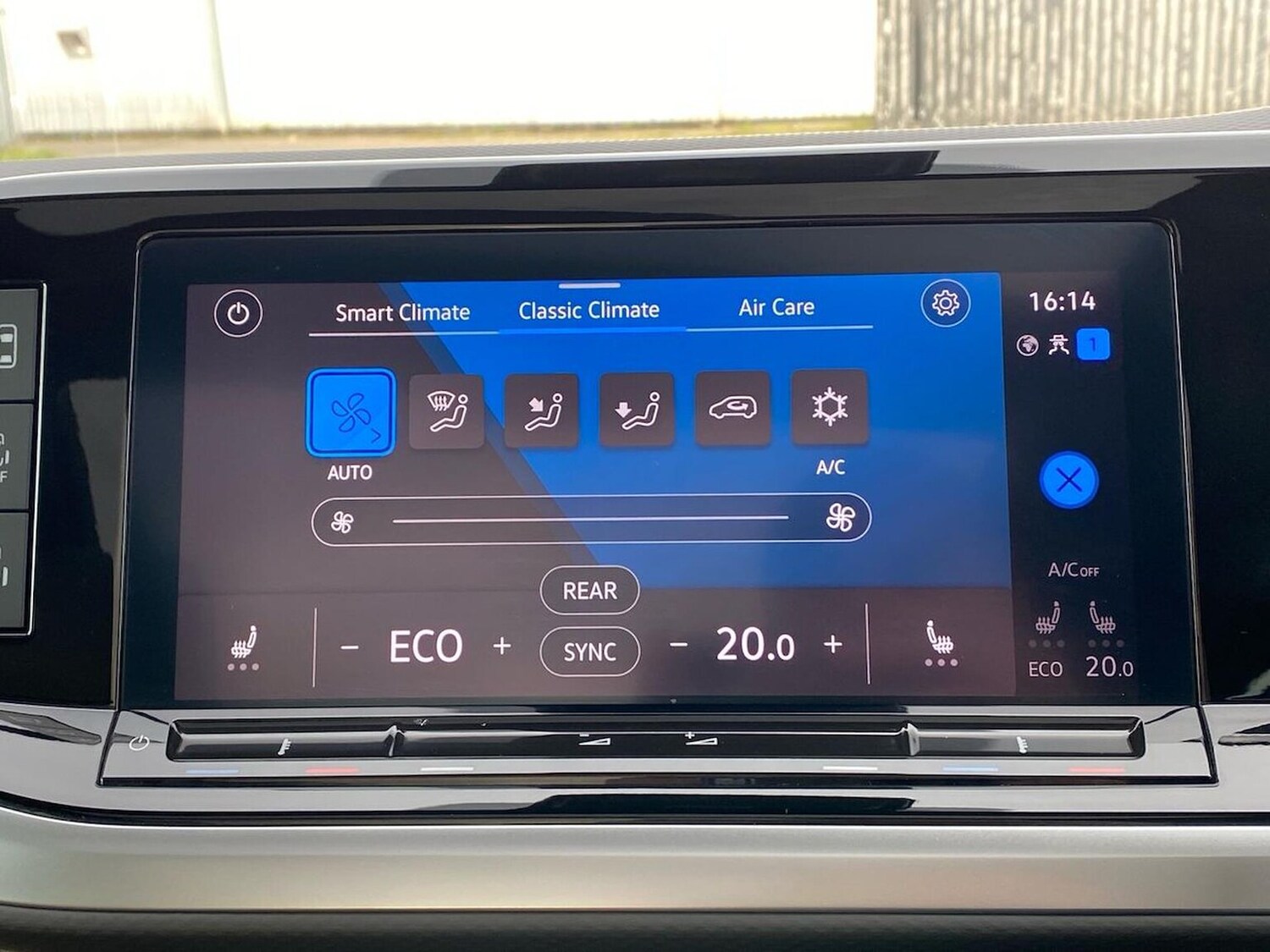 Used Volkswagen Multivan 2024 for sale - 78194980: Photo 14