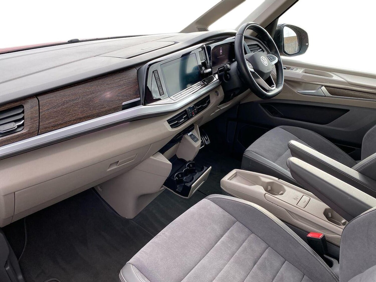 Used Volkswagen Multivan 2024 for sale - 78194980: Photo 9