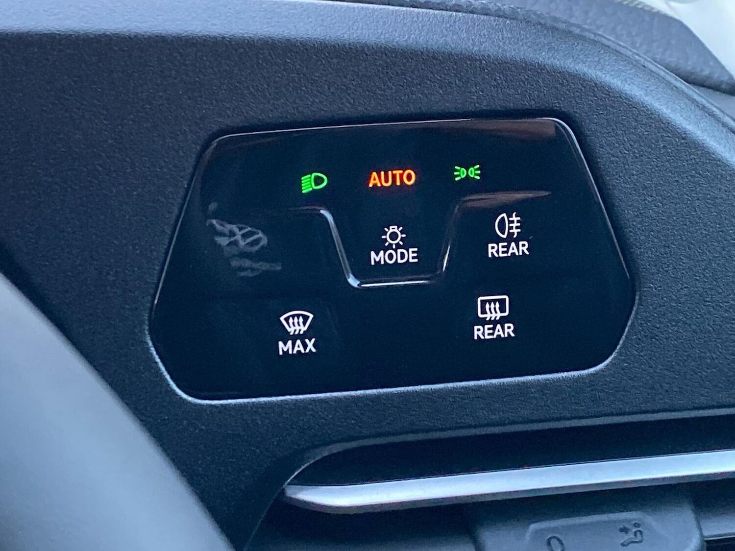 Used Volkswagen Caddy Maxi 2025 for sale - 77487851: Photo 32