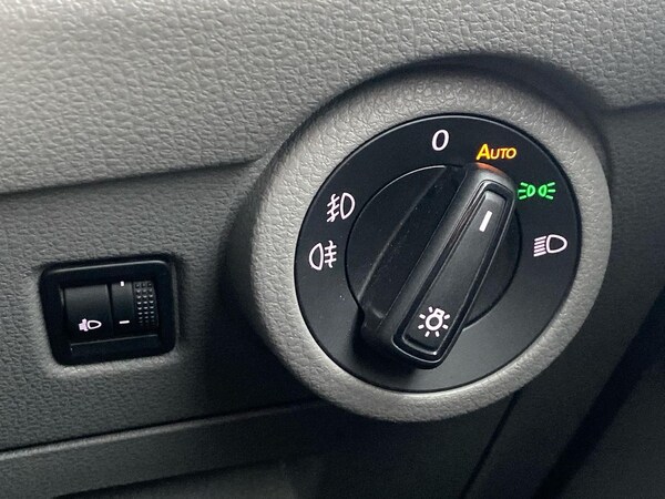 Used Volkswagen Transporter 2024 for sale - 76264417: Photo 31