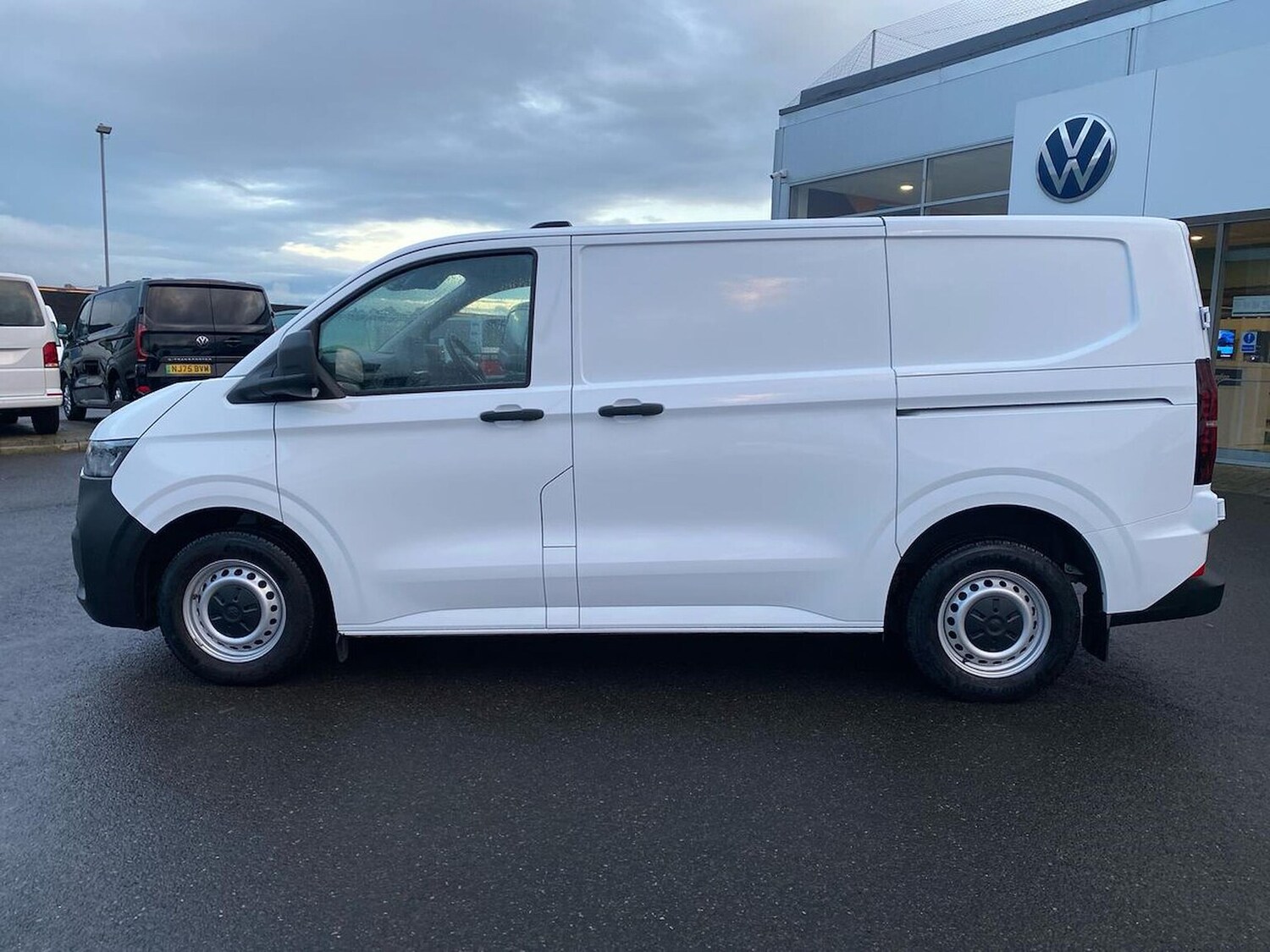 Used Volkswagen Transporter 2025 for sale - 77487744: Photo 19