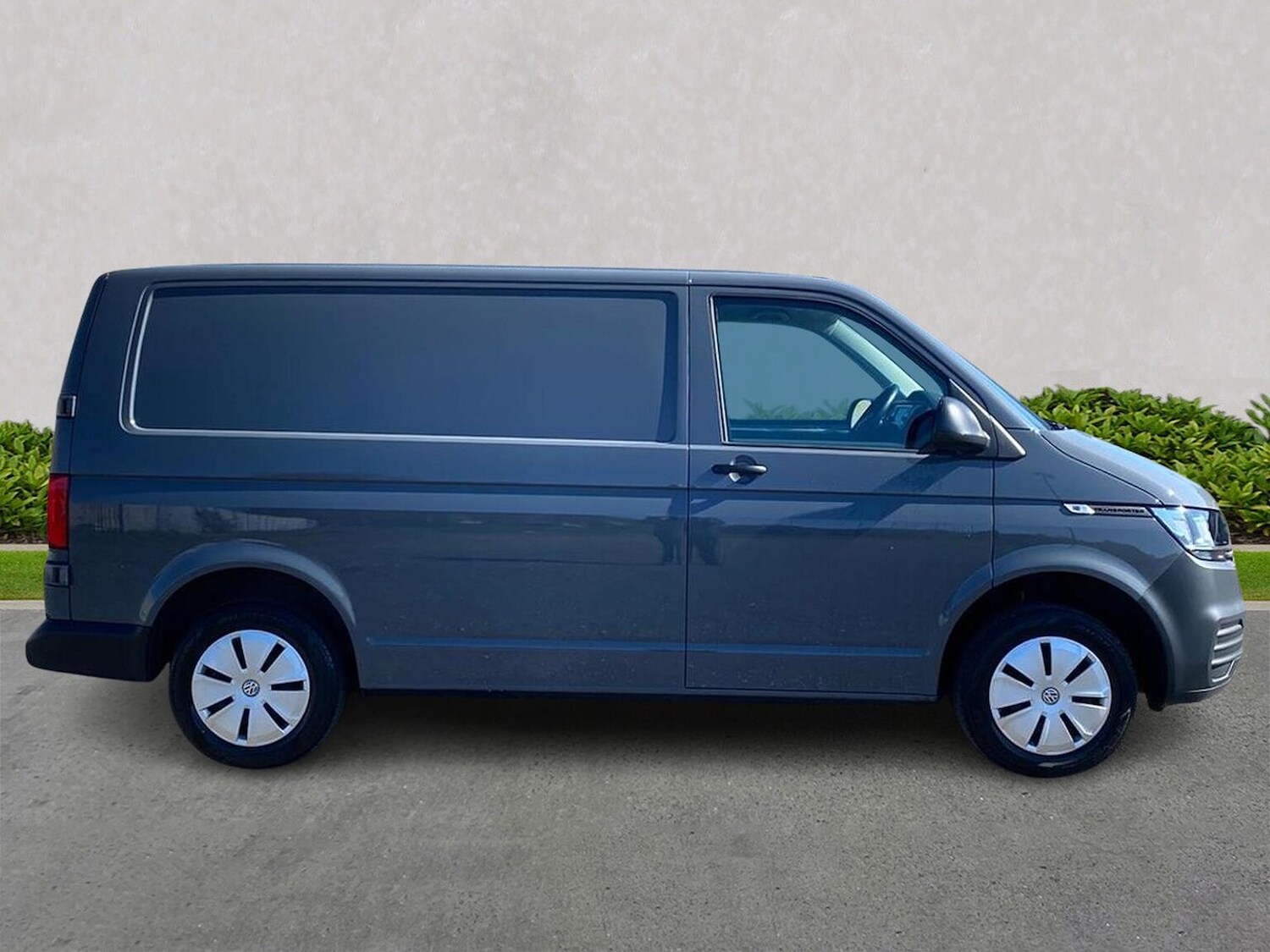 Used Volkswagen Transporter 2024 for sale - 78194716: Photo 3