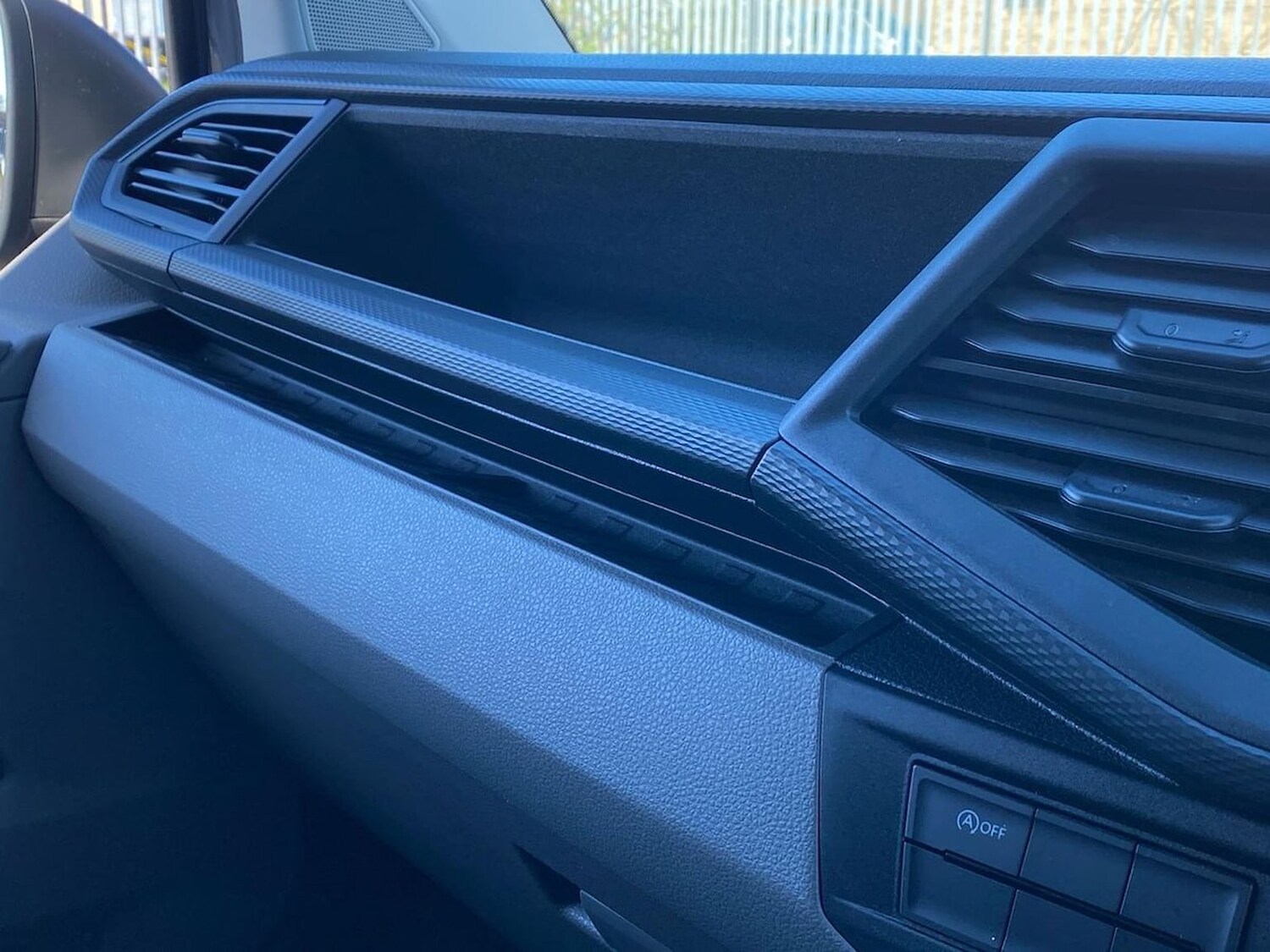 Used Volkswagen Transporter 2024 for sale - 78194716: Photo 32