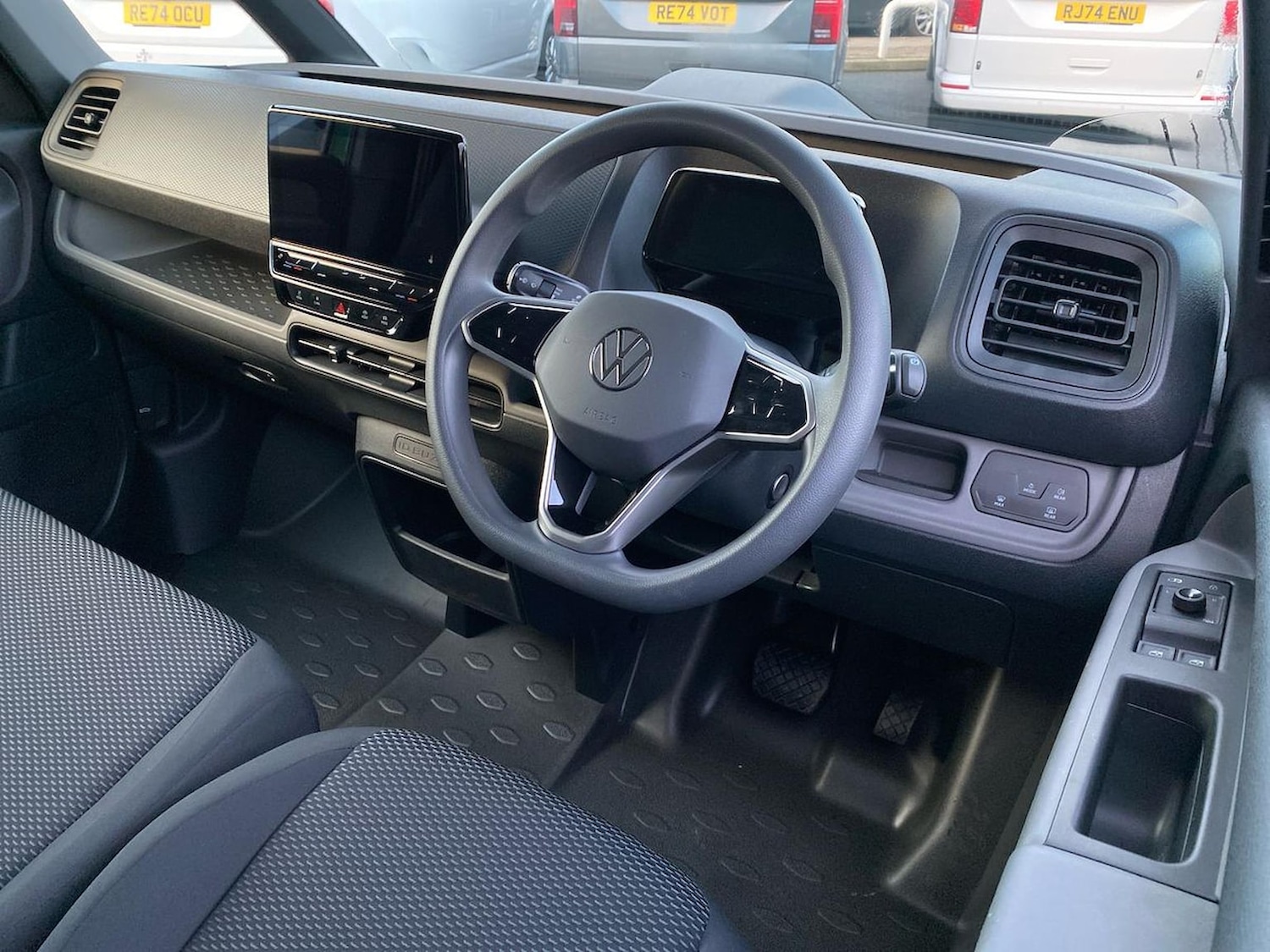 Used Volkswagen ID.Buzz 2023 for sale - 77008235: Photo 17