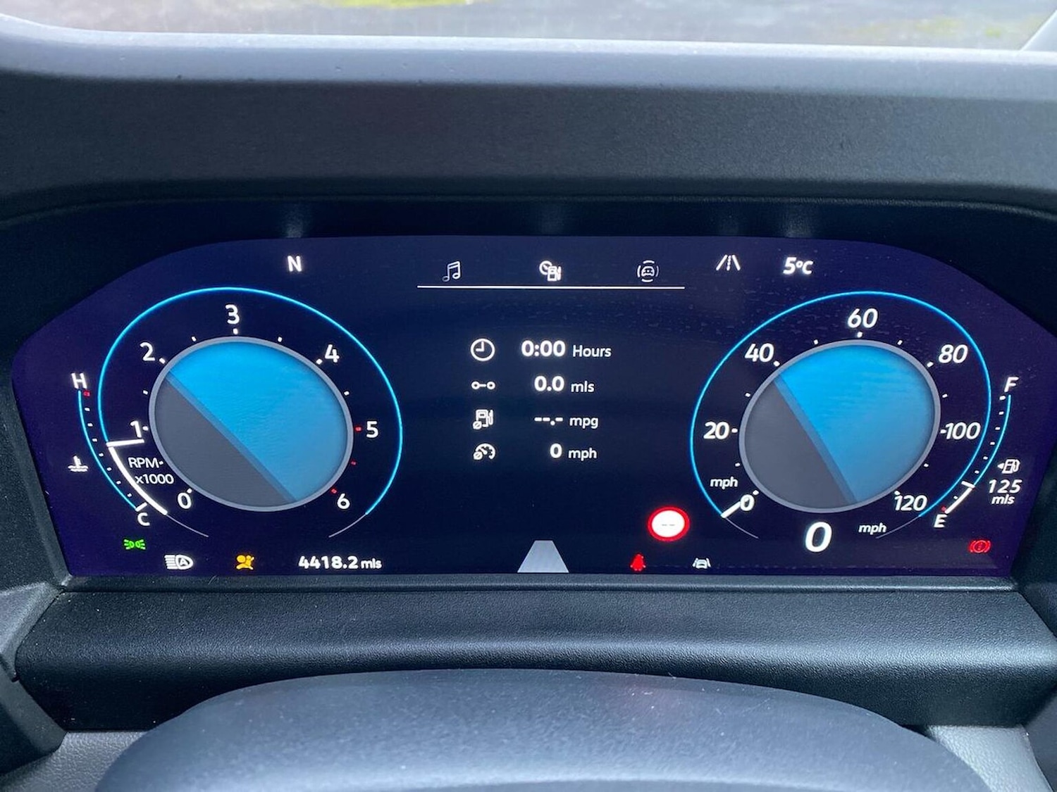 Used Volkswagen Transporter 2025 for sale - 77872098: Photo 14