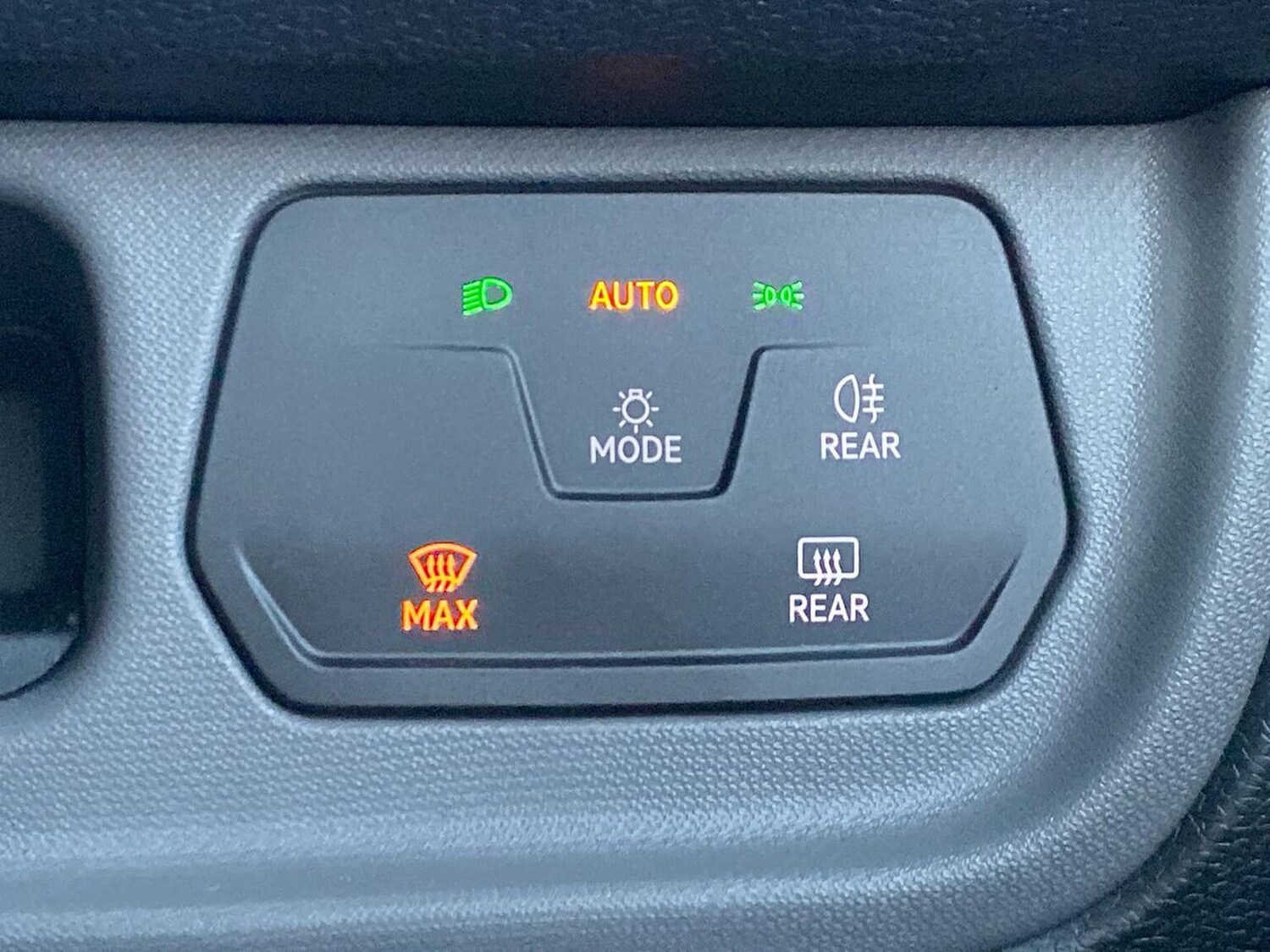 Used Volkswagen ID.Buzz 2023 for sale - 77487797: Photo 32