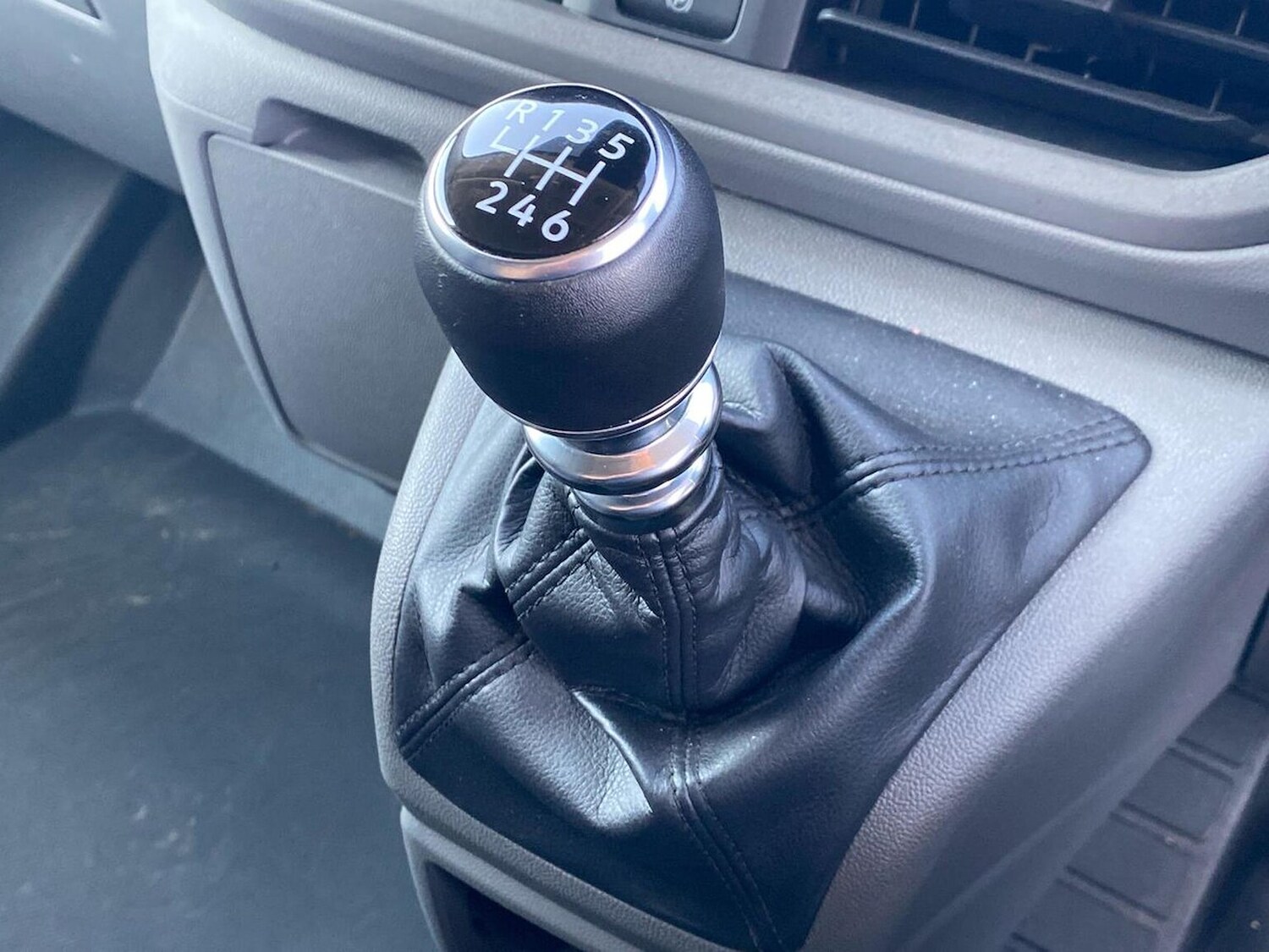 Used Volkswagen Transporter 2025 for sale - 77487751: Photo 13