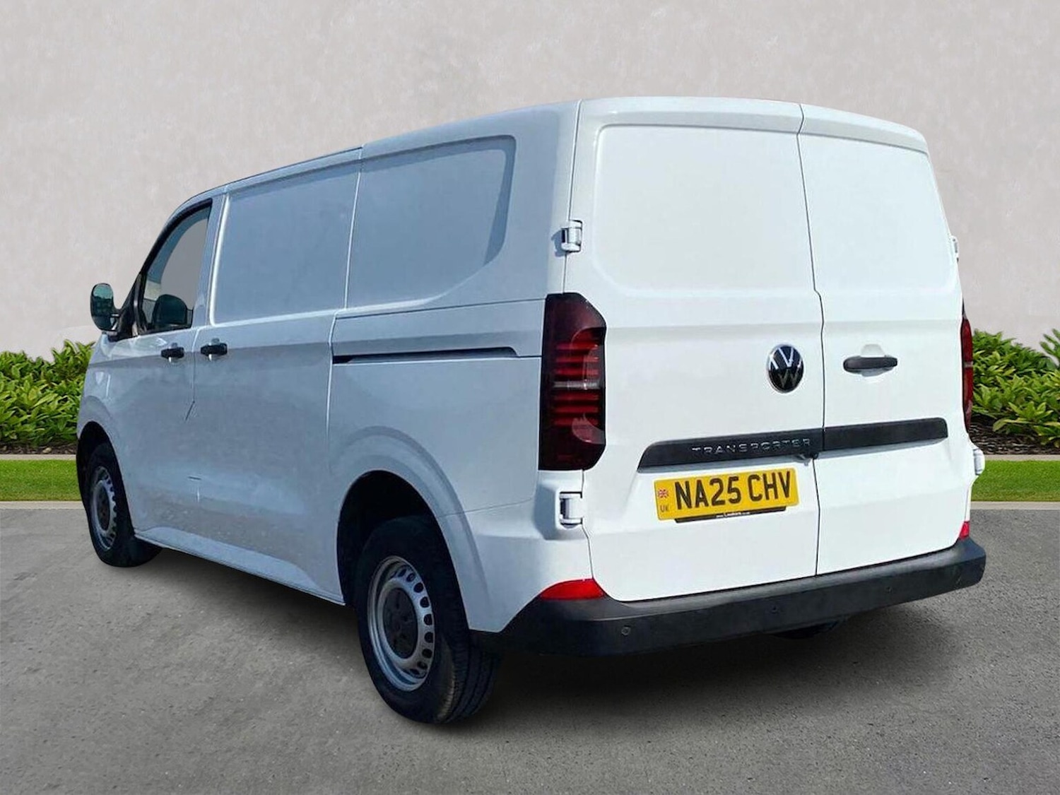 Used Volkswagen Transporter 2025 for sale - 77487751: Photo 2