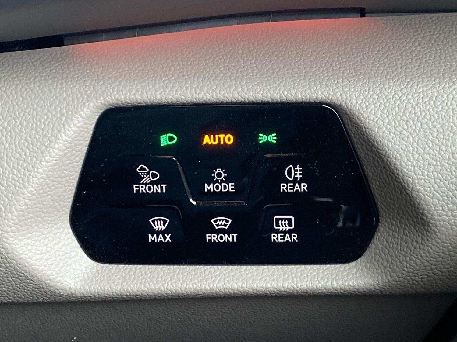 Used Volkswagen Multivan 2025 for sale - 77802147: Photo 33