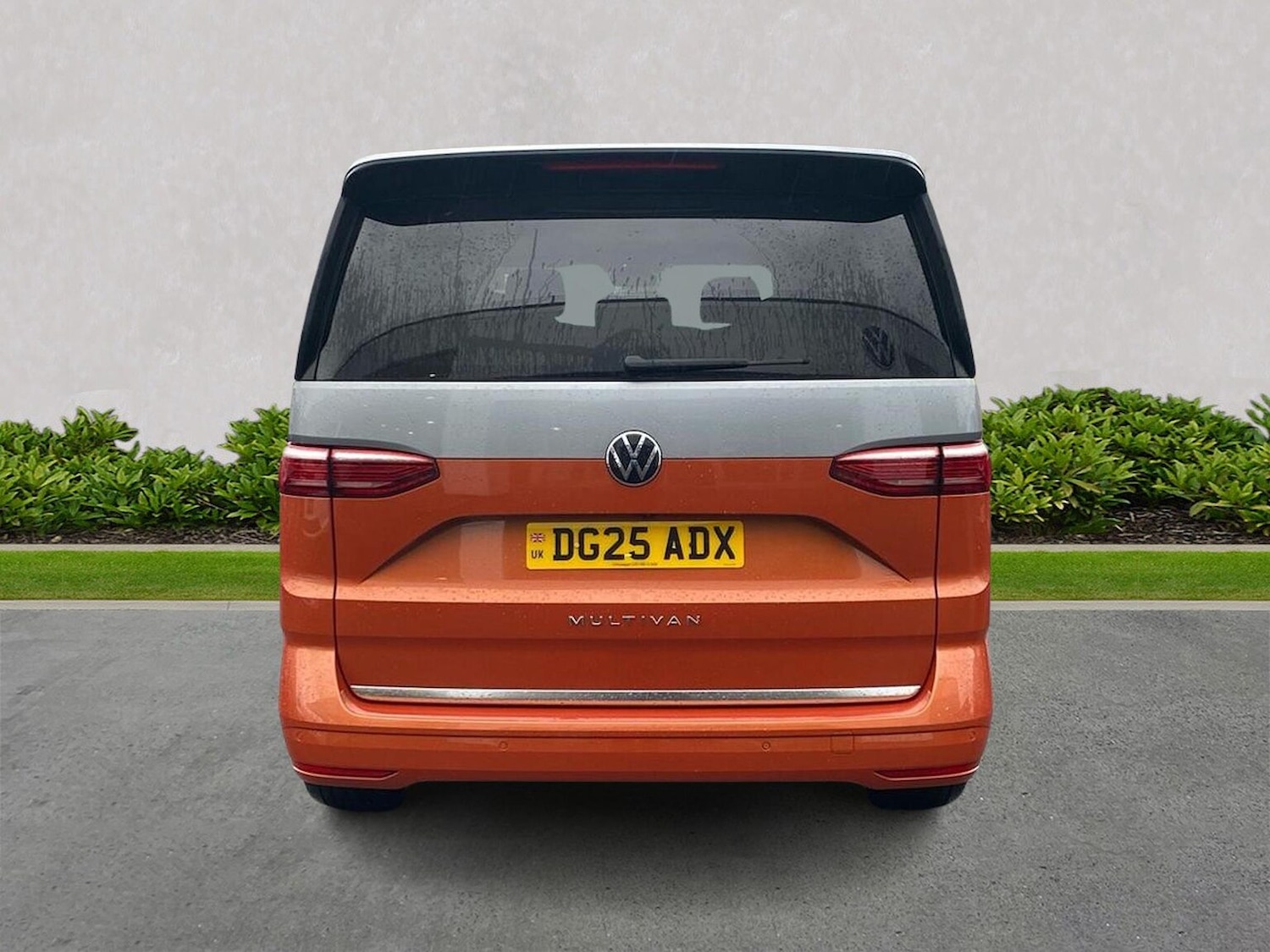 Used Volkswagen Multivan 2025 for sale - 77802147: Photo 4