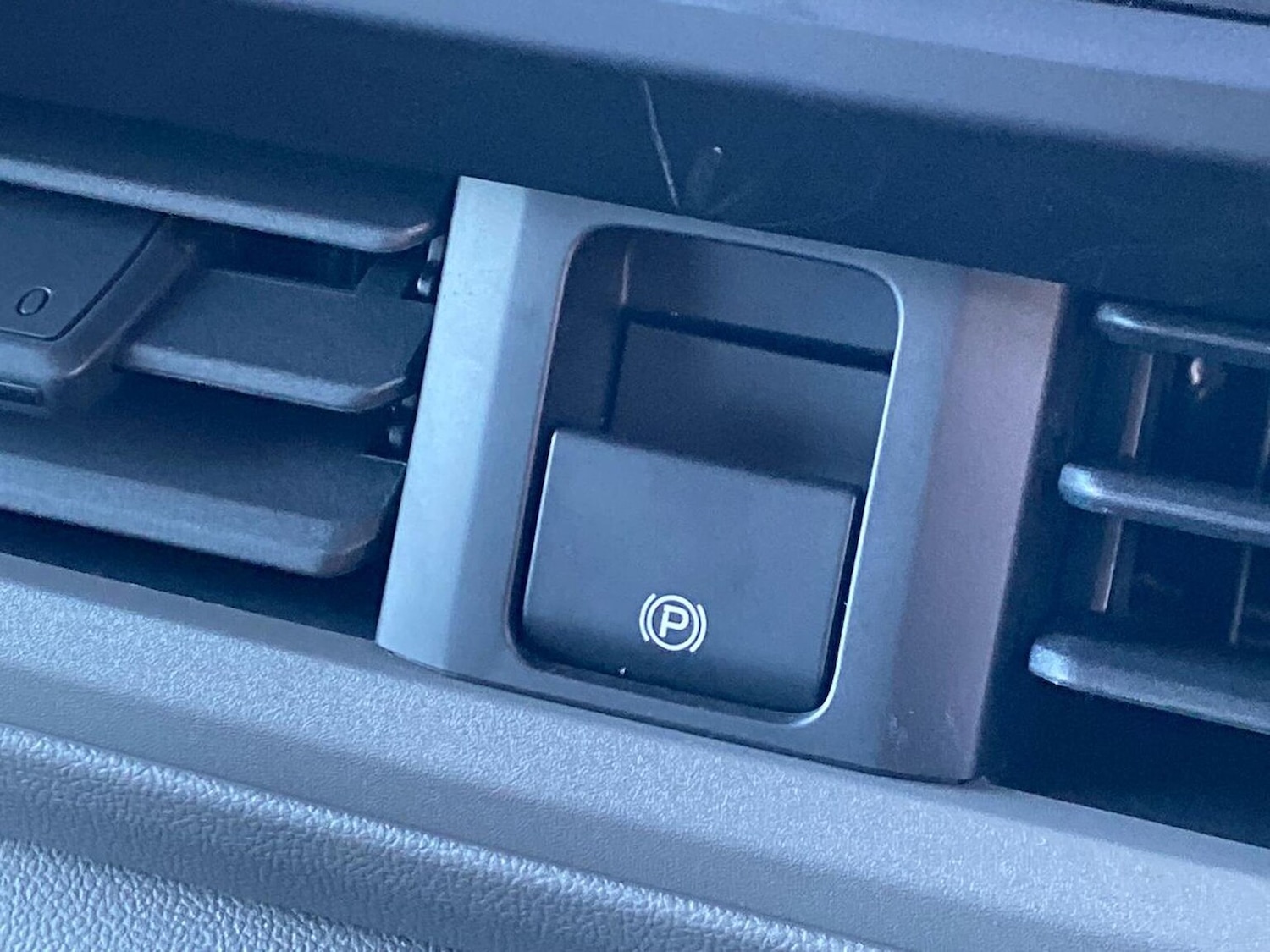 Used Volkswagen Transporter 2025 for sale - 77487943: Photo 29