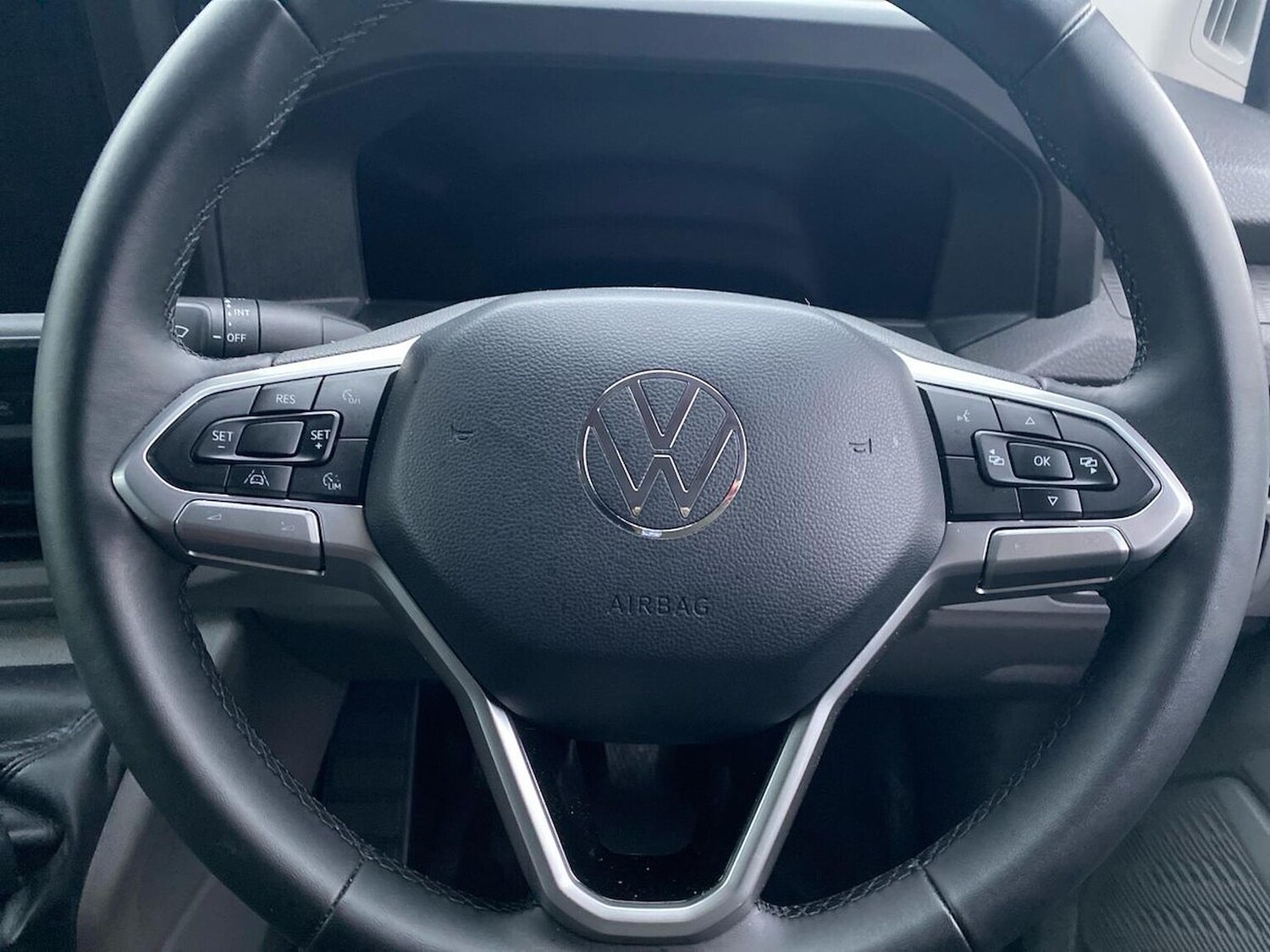 Used Volkswagen Transporter 2025 for sale - 77028140: Photo 23