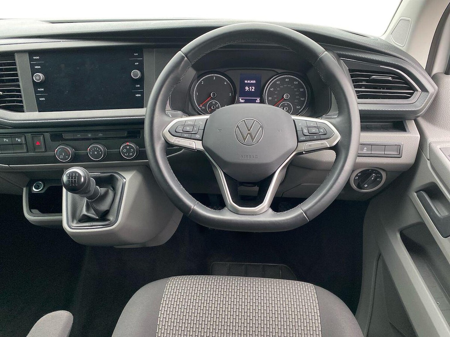 Used Volkswagen Transporter 2024 for sale - 76566509: Photo 8