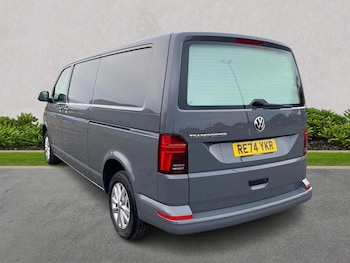 Used Volkswagen Transporter 2024 for sale - 76418260: Photo